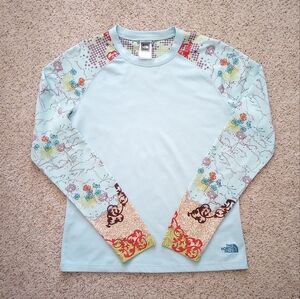 The North Face Graphic Long sleeve Top